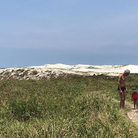 Três quartos na praia Cabo Frio Extérieur photo